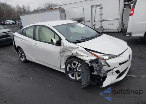 2016 Toyota Prius Three Touring z USA, uszkodzony, nr VIN JTDKARFU8G3508911